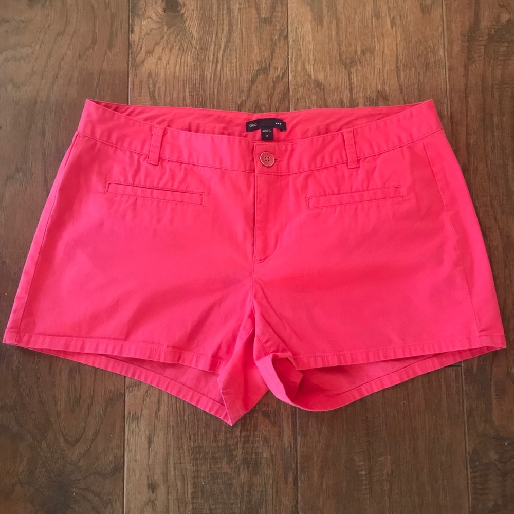 Gap shorts